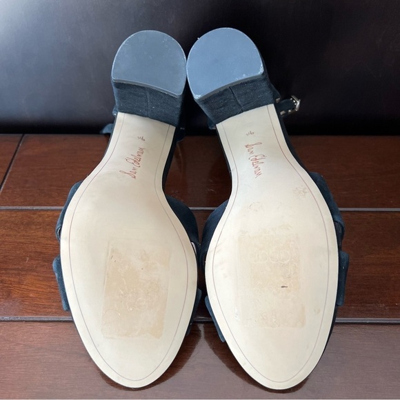 Sam Edelman Yancy Black Suede Ankle Strap Peep Toe Block Heel Sandal Size 9.5M - Picture 5 of 11